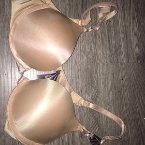 Victoria’s Secret push up bra